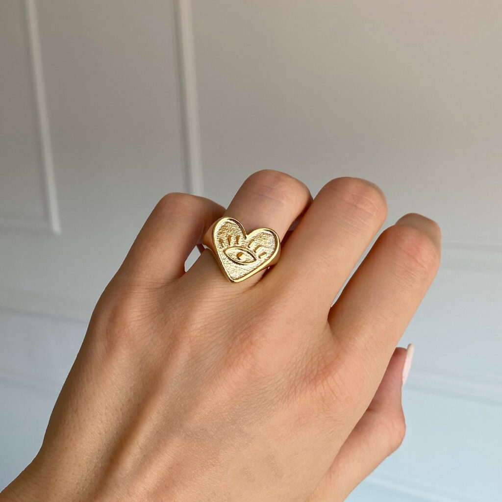 The BIG HEART ring